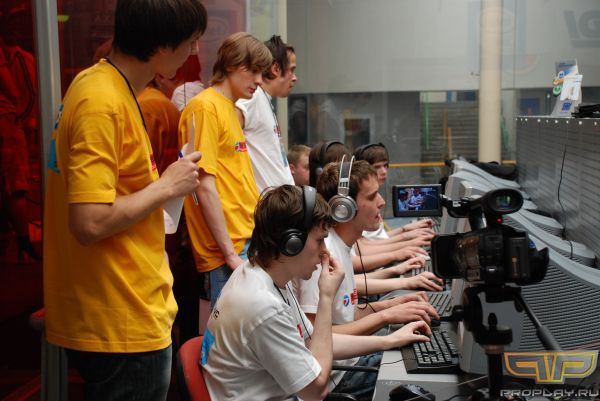 Andre- на этом турнире болел только за Megapolis Andre- на этом турнире болел только за Megapolis