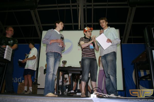 Прошу посмотреть на vixen'a. Человек устал от игр Прошу посмотреть на vixen'a. Человек устал от игр