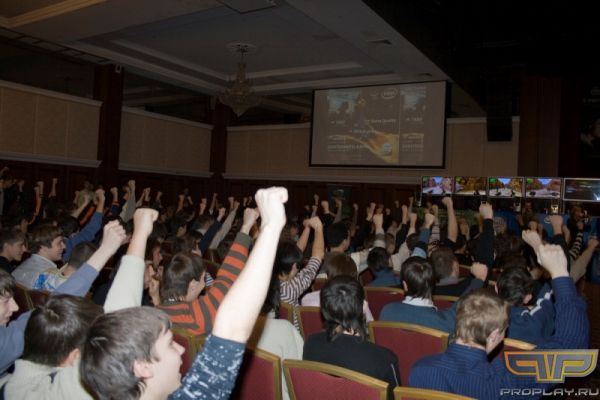 Хотим фильму! хотим фильму! Хотим фильму! хотим фильму!