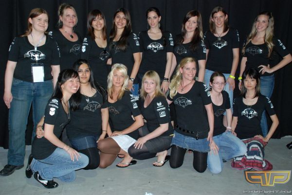 Небольшая такая команда Небольшая такая команда