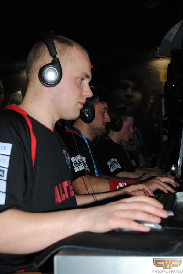 Alternate �� ���� ����