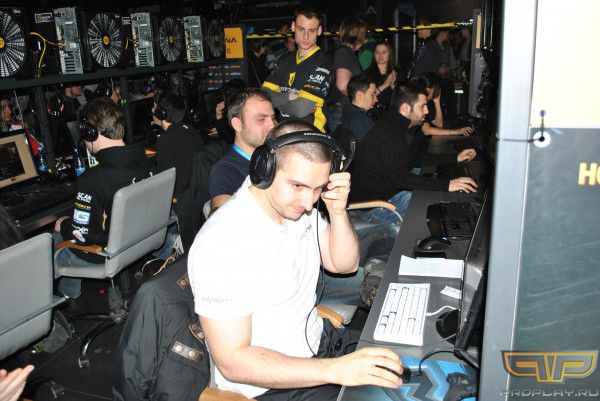 DSC_0330.JPG DSC_0330.JPG