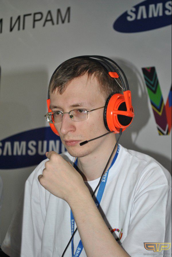 Игрок Red Rush3 Игрок Red Rush3