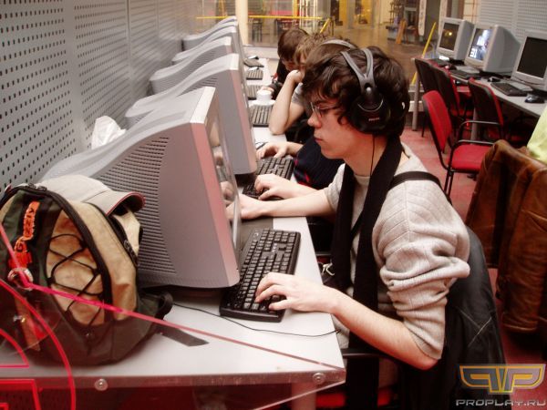 один из игроков n.n.T один из игроков n.n.T