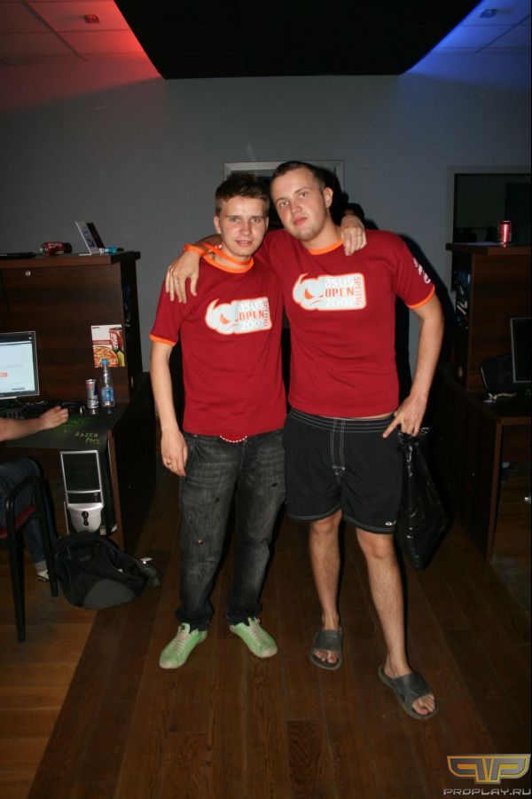 Богатыри отечественного Counter-Strike Богатыри отечественного Counter-Strike