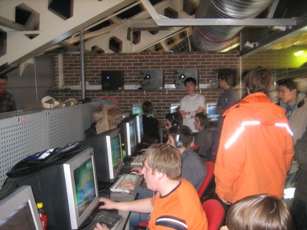 �� �������...